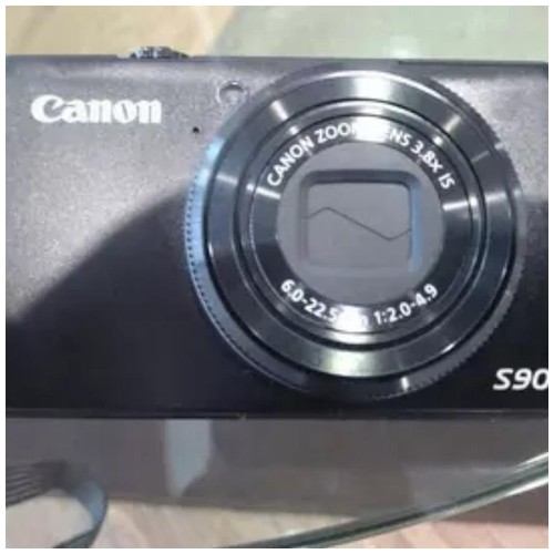 Canon PowerShot S90 (Batangan)