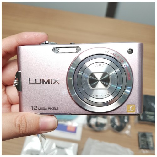 [BNOB] Panasonic Lumix DMC- FX65 - Pink/Rose with Leica Lens