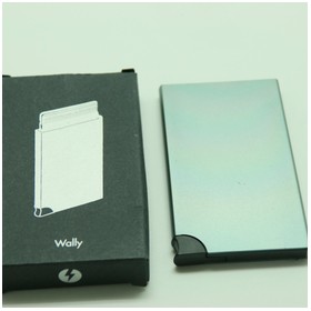 Brand Charger WALLY Minimal